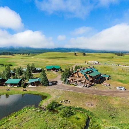 Bar N Ranch Villa West Yellowstone Buitenkant foto