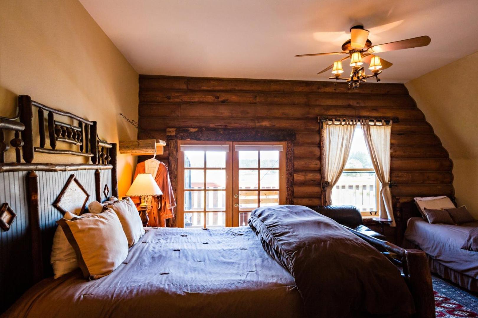 Bar N Ranch Villa West Yellowstone Buitenkant foto