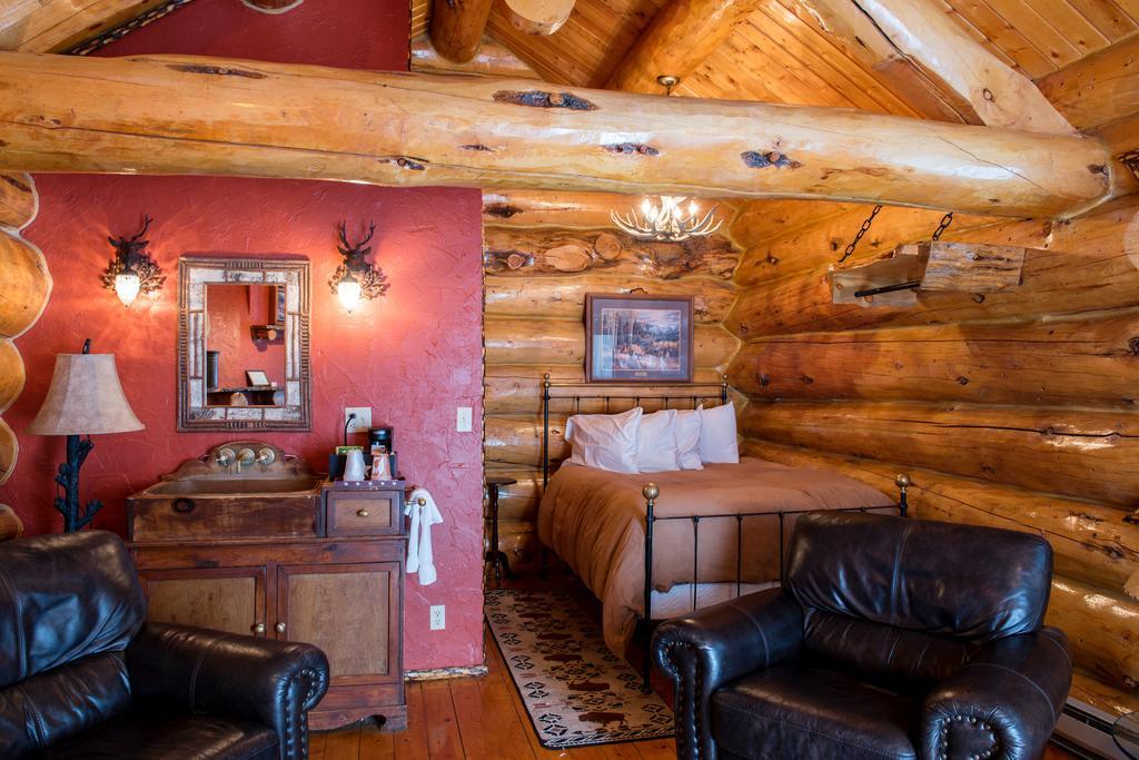 Bar N Ranch Villa West Yellowstone Buitenkant foto