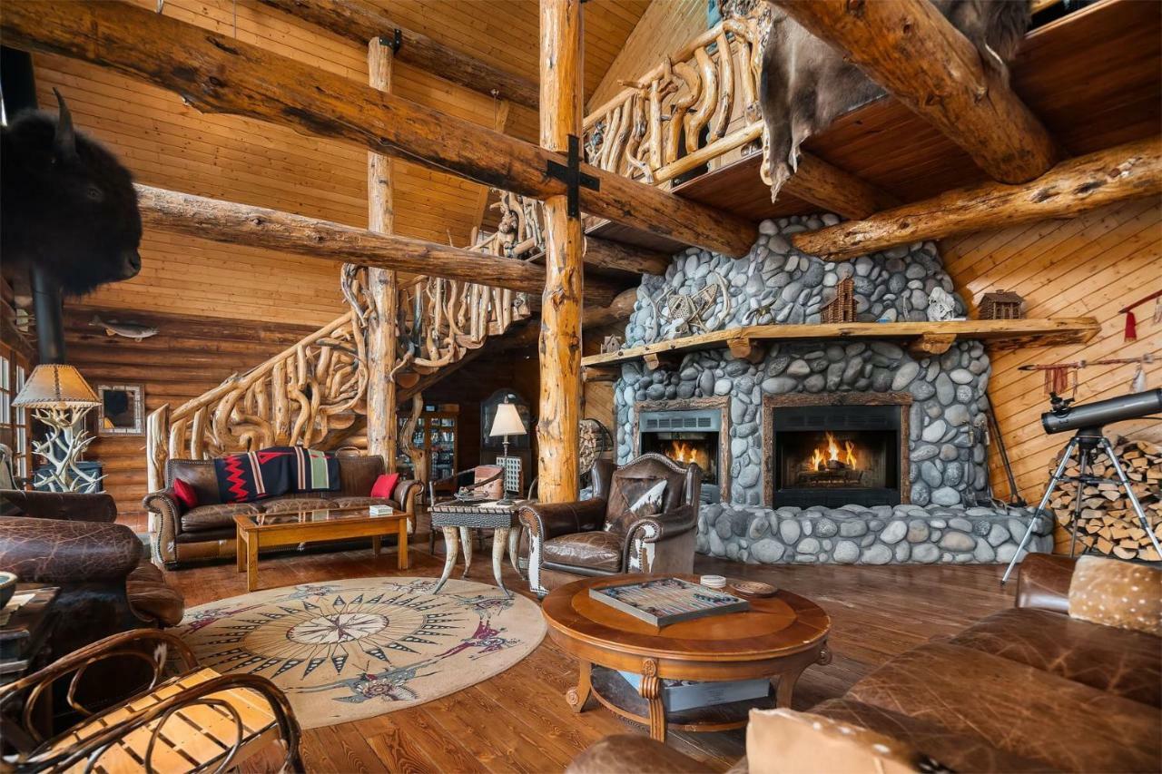 Bar N Ranch Villa West Yellowstone Buitenkant foto
